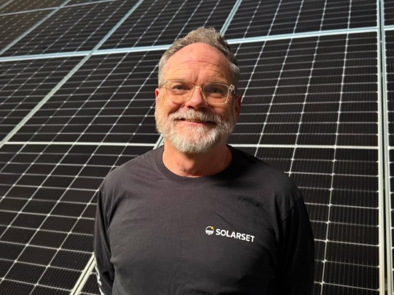 Salesman for SolarSet.